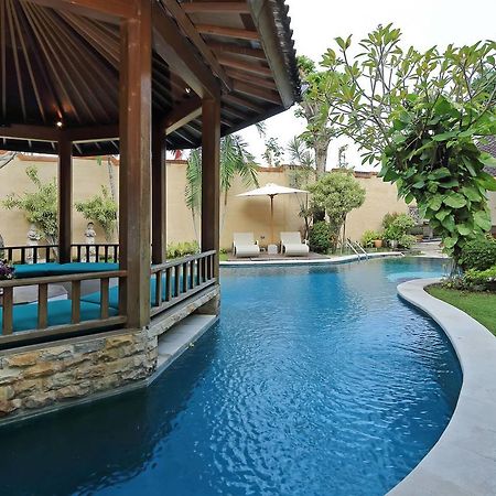 Mayang Private Pool Villa Seminyak Exterior photo